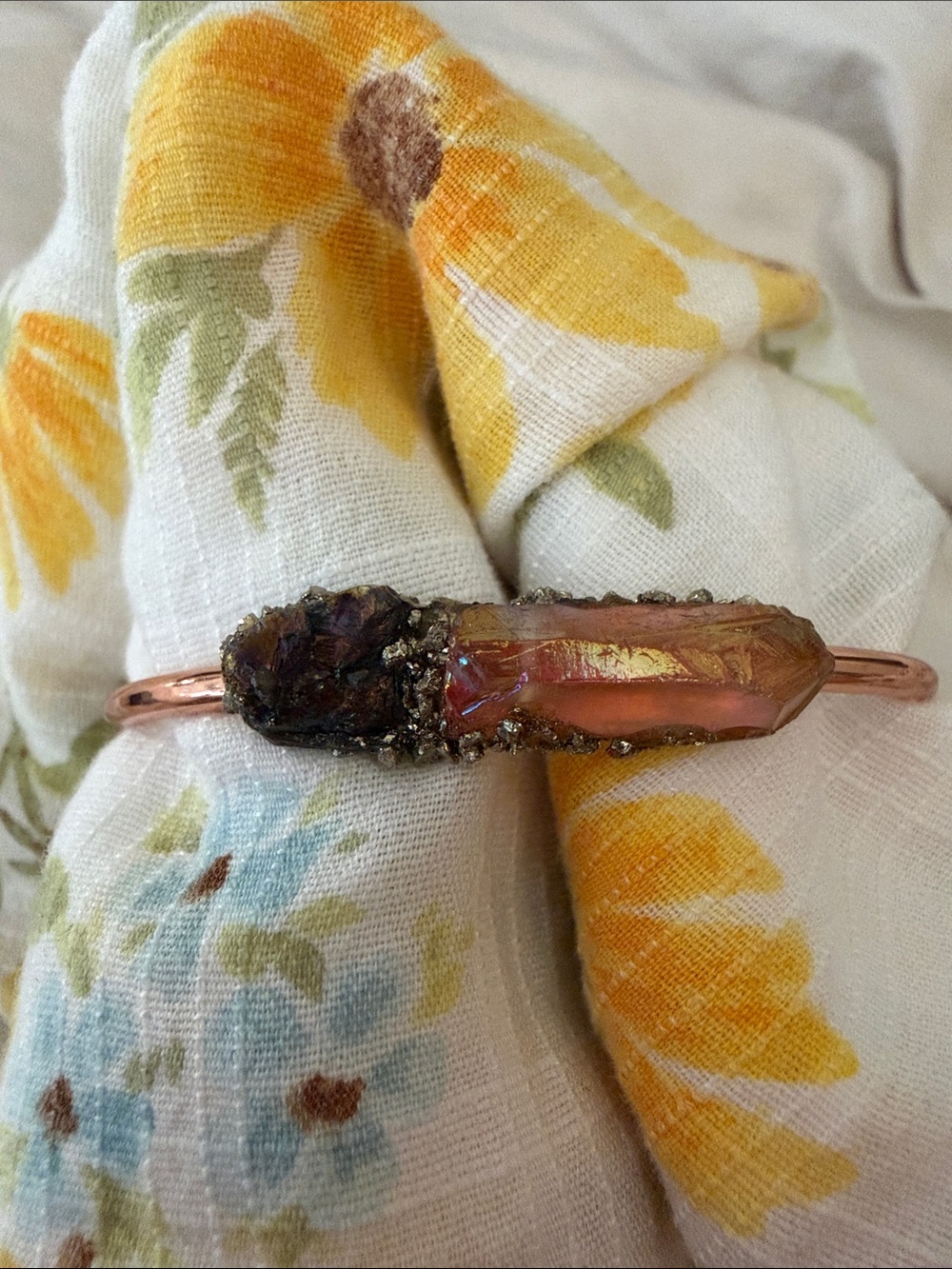 Rosegold Black Rainbow Quartz & Pink Aura Quartz Raw Stone Bracelet